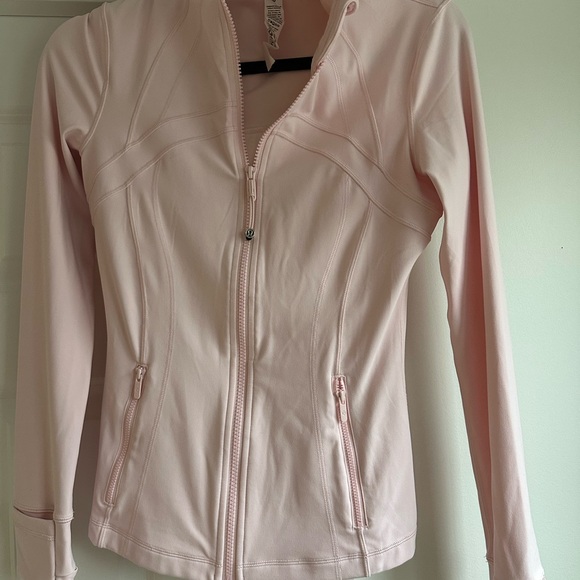 Lululemon Strawberry Milkshake Define Jacket Size 6 EUC Nulu - Picture 4 of 5